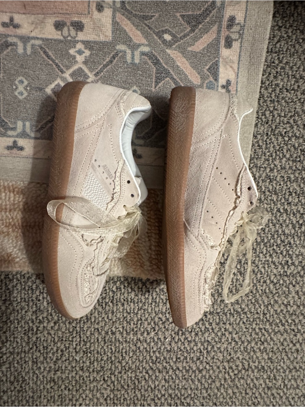 ALOHAS Suede Cream Leather Crochet-Trim Sneakers - Picture 3 of 8